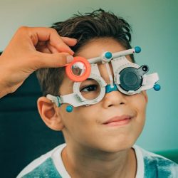 img-eyeqoptical-childrenseyeexams